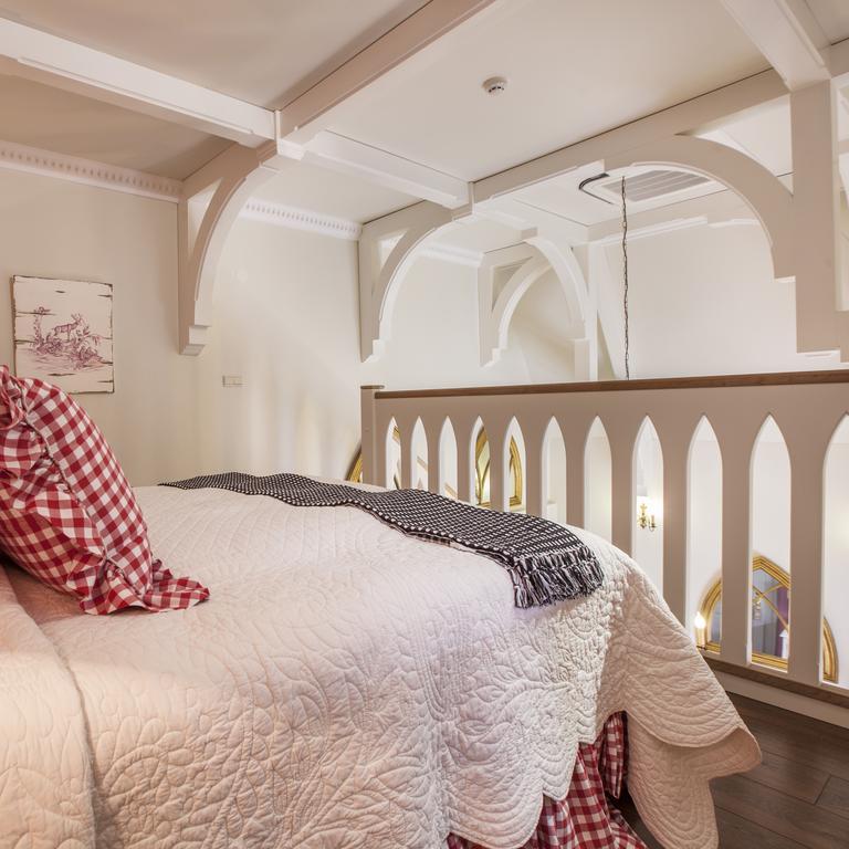 Amade Chateau Vrakúň Екстериор снимка