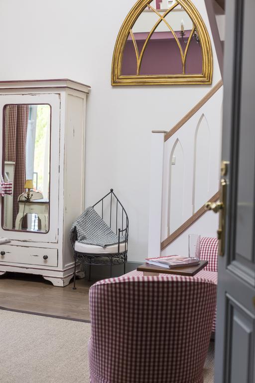 Amade Chateau Vrakúň Екстериор снимка