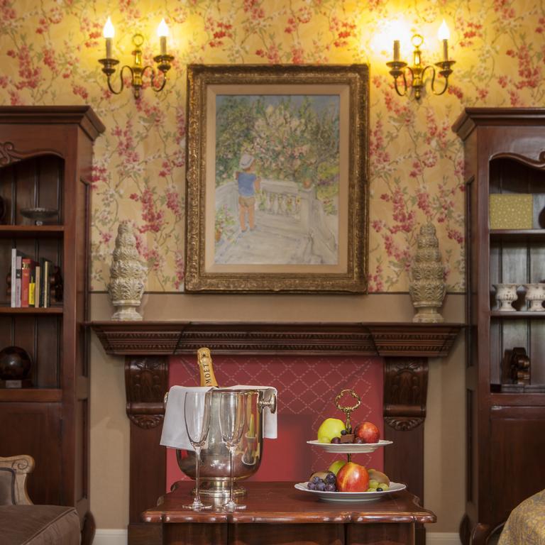 Amade Chateau Vrakúň Екстериор снимка