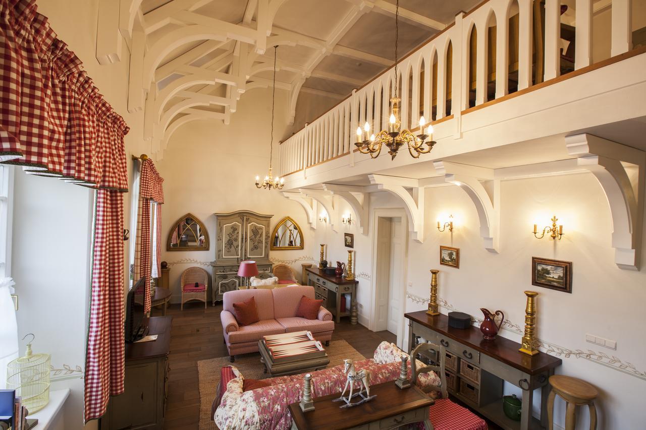 Amade Chateau Vrakúň Екстериор снимка